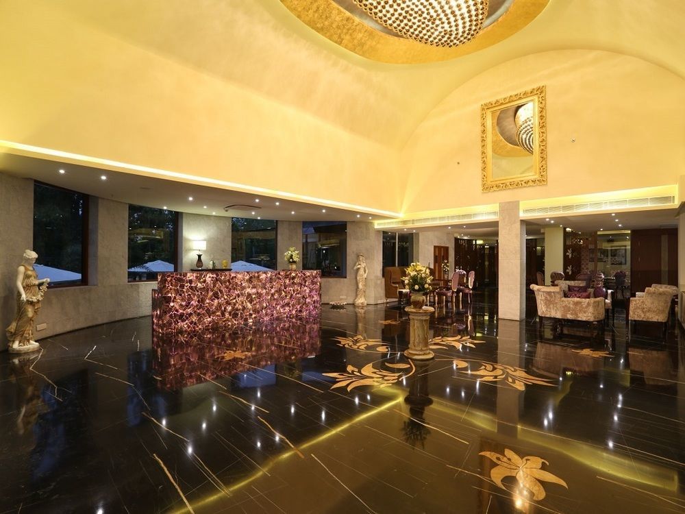 Hotel Atrio By Devam Gurgaon Exterior foto