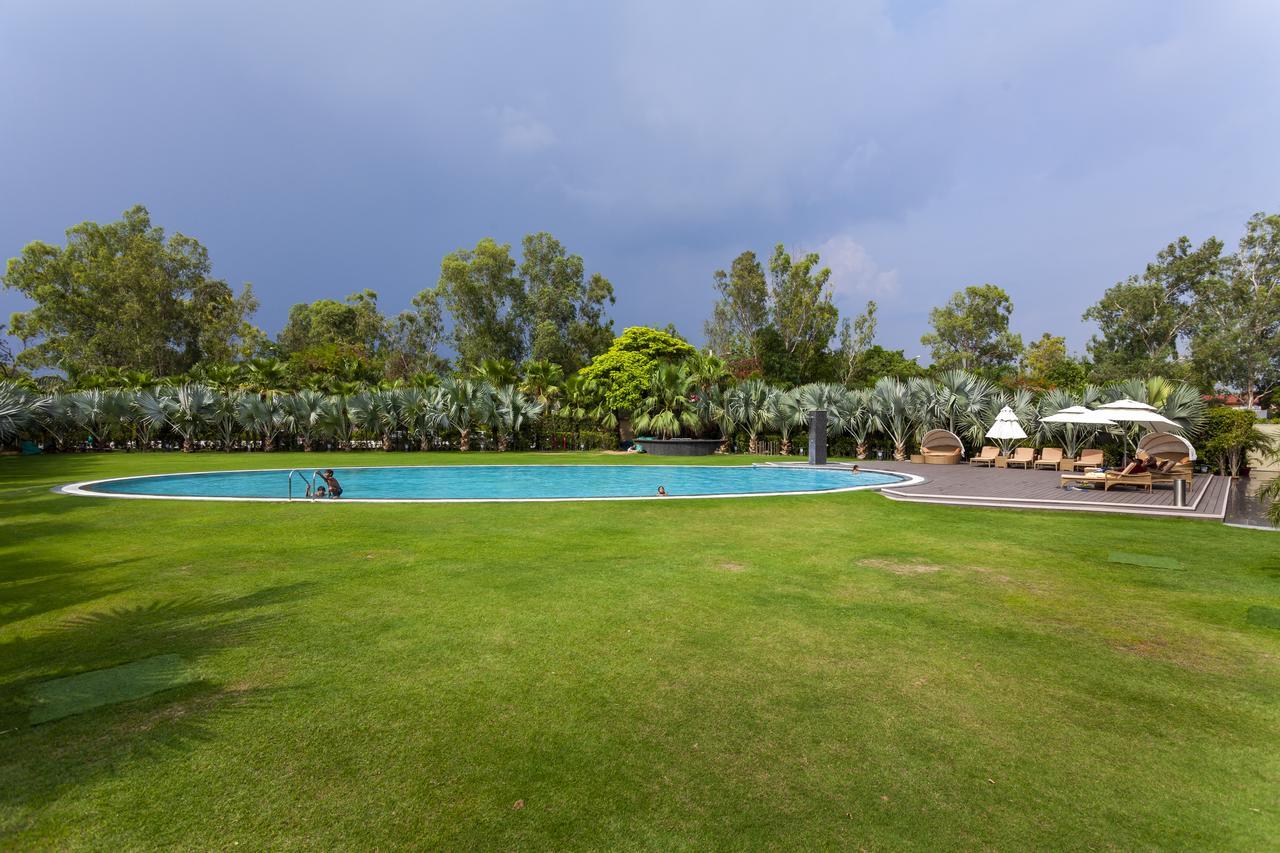 Hotel Atrio By Devam Gurgaon Exterior foto